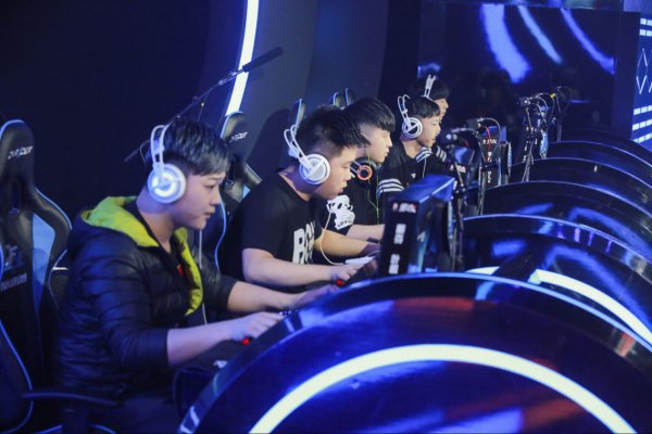 式加强了 式加强了