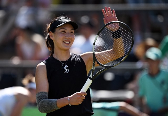 难面前展现 难面前展现